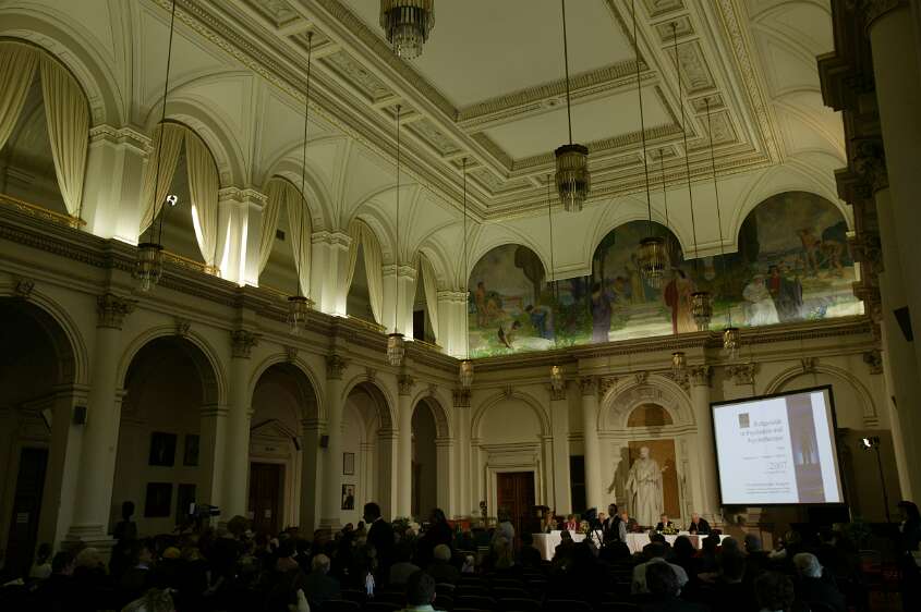 Interdisziplin�rer Kongress 'Religiosit�t in Psychiatrie und Psychotherapie' 2007