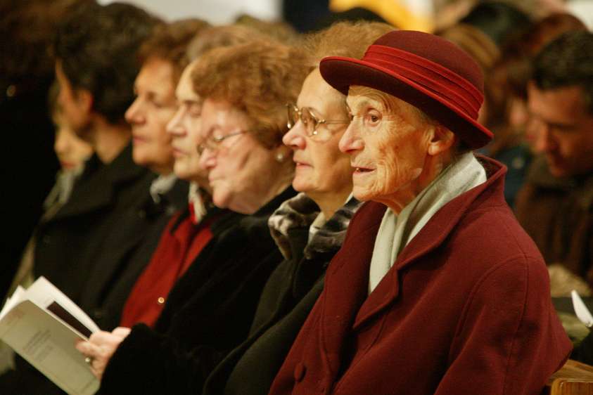 Franz Jägerstätter, Seligsprechung Franziska Jägerstätter mit Töchtern.