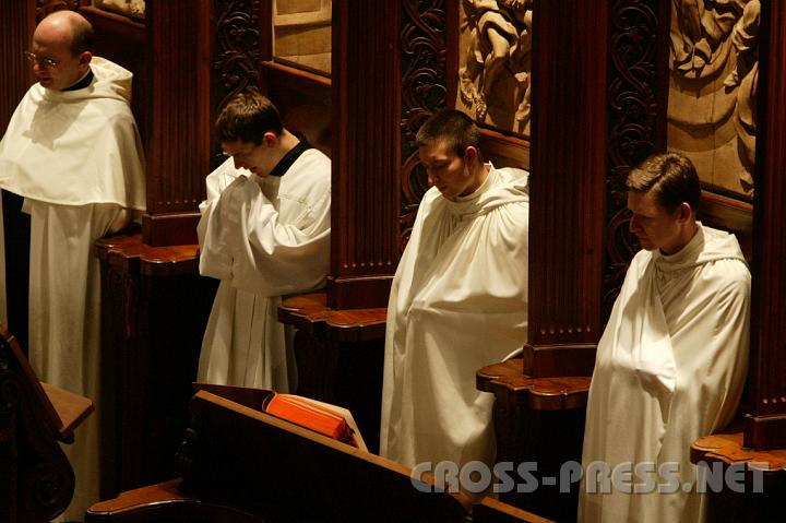 2008.10.22_20.03.21.JPG - ChorgebetChorgest�hl