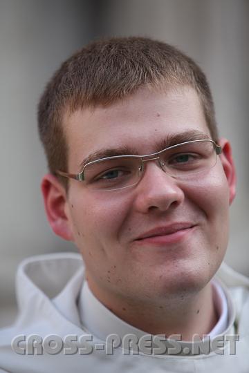 2009.08.14_18.50.33.jpg - Frater Aelred