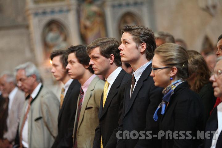 2010.08.15_16.34.05.jpg - Zur feierlichen Profess von Pater Johannes Paul kamen seine Eltern und die vier Br�der.