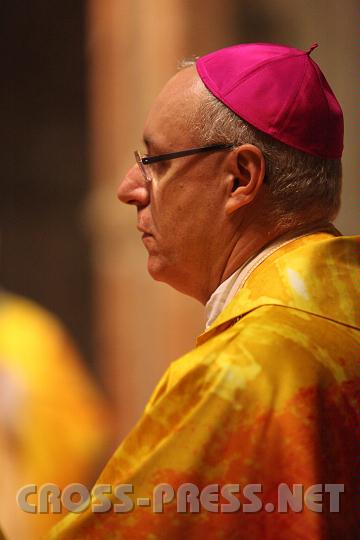 2010.11.15_19.30.44.jpg - Bischof �ivkovic