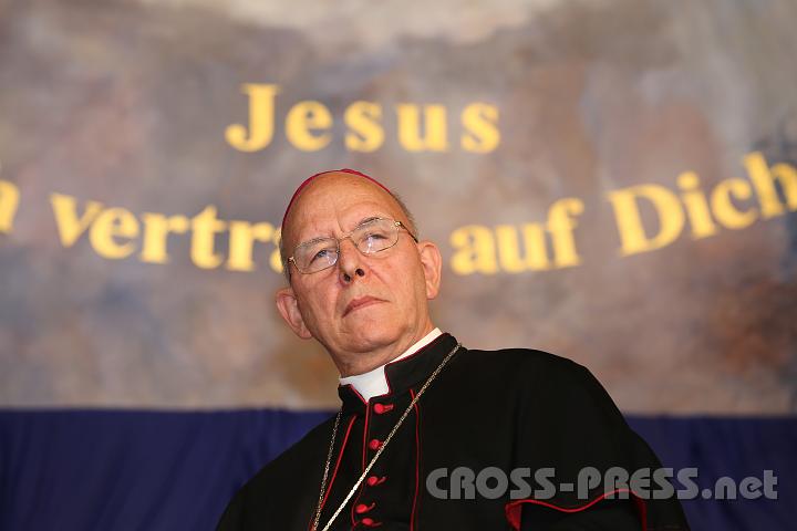 2012.07.22_10.08.26.jpg - Bischof DDr.Klaus Küng