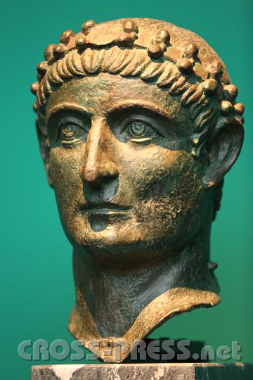 2012.09.07_15.54.56.jpg - Kaiser Konstantin