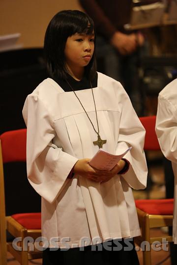 2012.11.18_16.15.24.jpg - Eva und DI Erich Berger, Leiter der Akademie für Familienpädagogik/Schönstatt am Kahlenberg, begrüßen die Familientrainer-Ehepaare und Gäste.