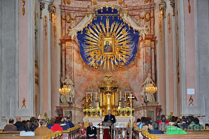 2013.05.04_10.40.24.jpg - Beim Vortrag in der Wallfahrtskirche von Maria Langegg anlässlich des Familienfestes unter dem Motto: "Die Freude am Herrn ist unsere Kraft!" (Neh 8,10)