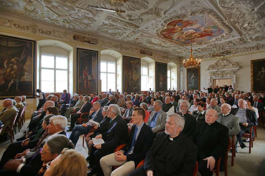 GrundSteinLegung HochSchul-AusBau