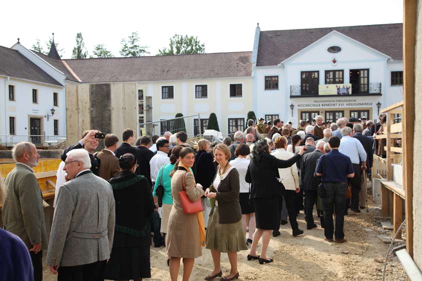 GrundSteinLegung HochSchul-AusBau