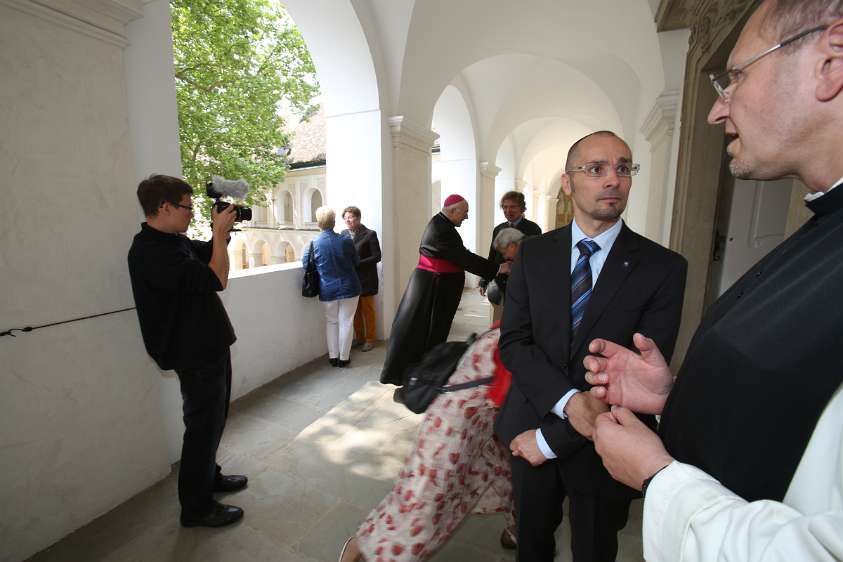 GrundSteinLegung HochSchul-AusBau