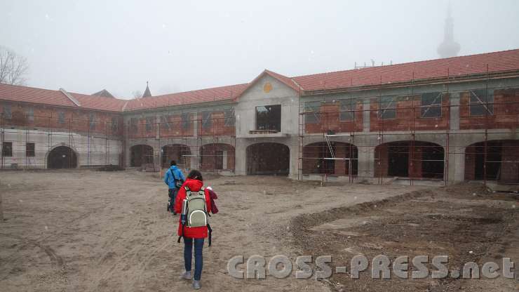 2014.01.18_13.16.08.jpg - Der Ausbau der Hochschule ist schon ziemlich weit fortgeschritten.