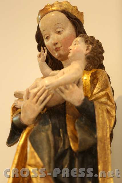 2014.06.25_19.01.26.jpg - Madonnenstatue