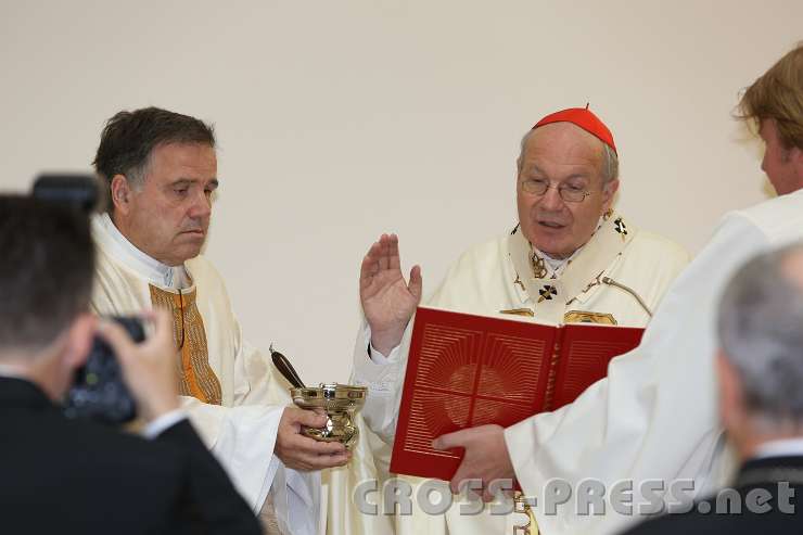 2014.06.26_09.51.31.jpg - Segnung des Wassers