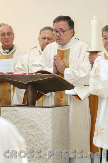 2014.06.26_10.09.19.jpg - Das Evangelium: Mt 7,21-29  wurde vorgetragen von Diakon GR Ing. Erwin Boff.