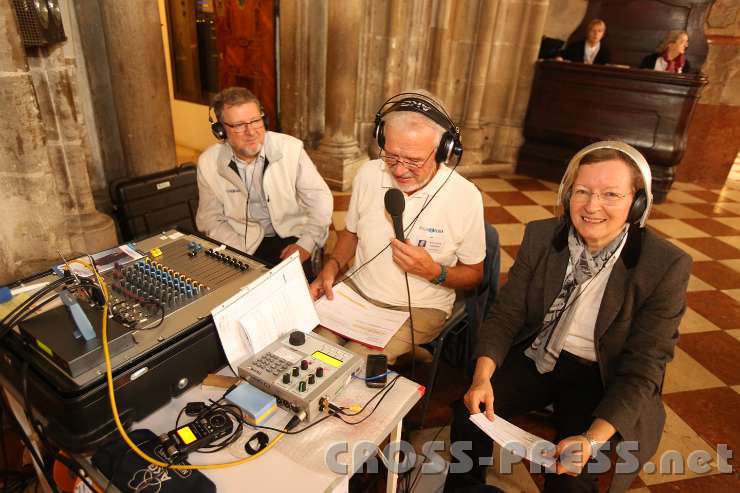 2014.09.14_14.46.25.jpg - Feier wurde von Radio Maria live übertragen.