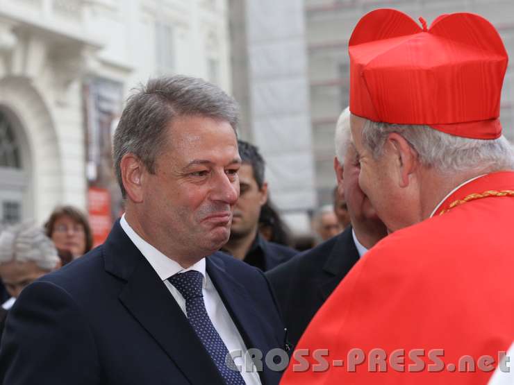 2014.09.14_18.30.52_01.jpg - Minister Andrä Rupprechter