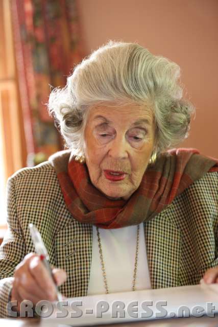 2014.09.16_11.29.50.jpg - Fürstin Marianne zu Sayn-Wittgenstein