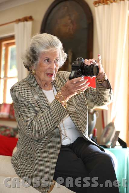 2014.09.16_12.10.35_01.jpg - Fürstin Marianne zu Sayn-Wittgenstein