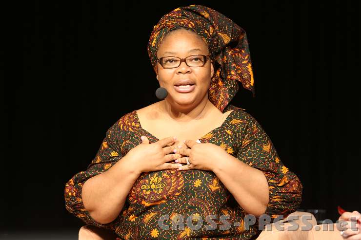 2014.09.22_19.25.41.jpg - Leymah Gbowee