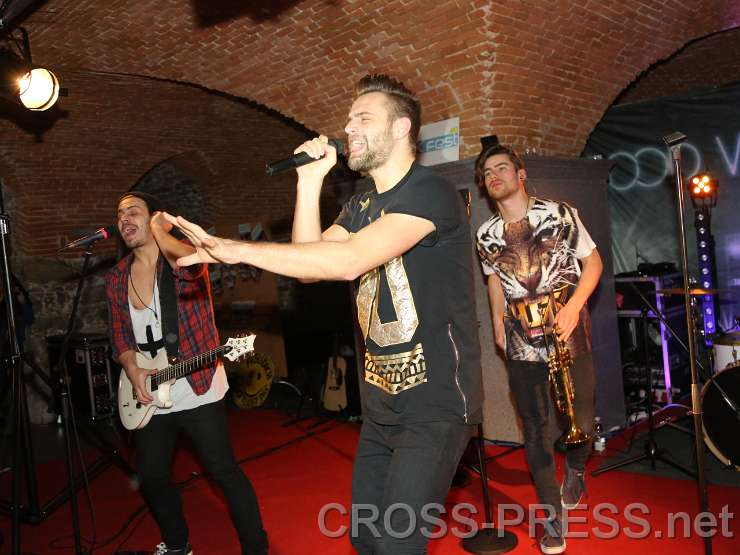 2015.01.23_22.04.56.JPG - "Good Weather Forecast"