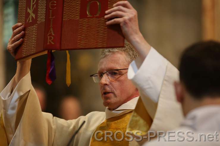 2015.04.30_15.35.23.JPG - Evangelium