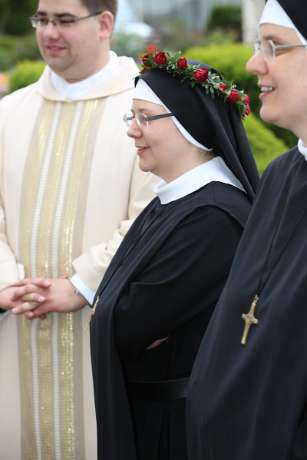 Ewige Profess von Sr.Faustine u. Sr.Nathanaela OSB