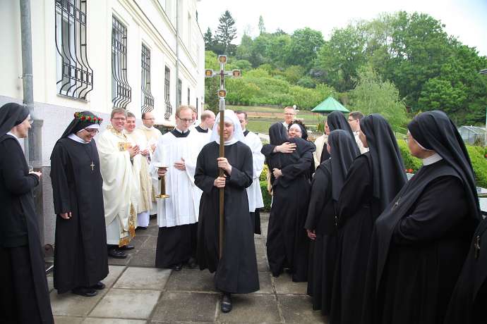 Ewige Profess von Sr.Faustine u. Sr.Nathanaela OSB