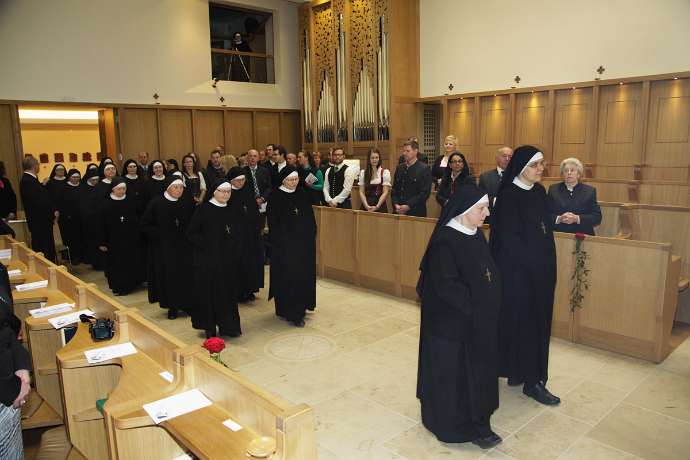 Ewige Profess von Sr.Faustine u. Sr.Nathanaela OSB