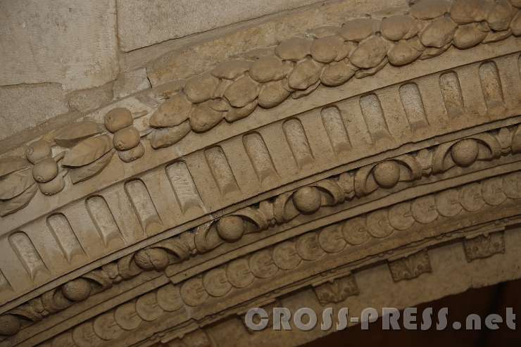 2015.07.29_12.11.24.jpg - Muster im Stein