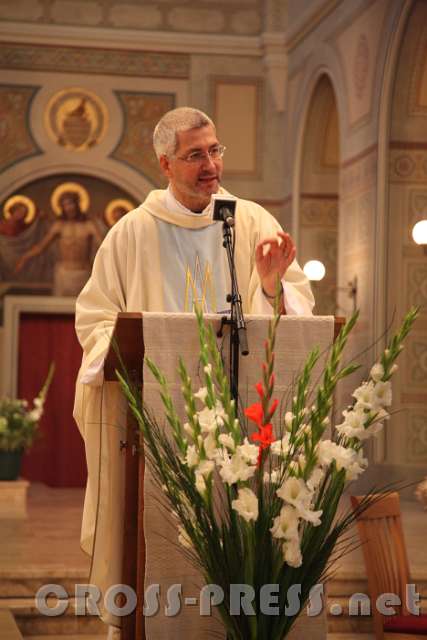 2015.11.21_11.53.37.jpg - Andreas Schätzle bedankt sich bei allen.
