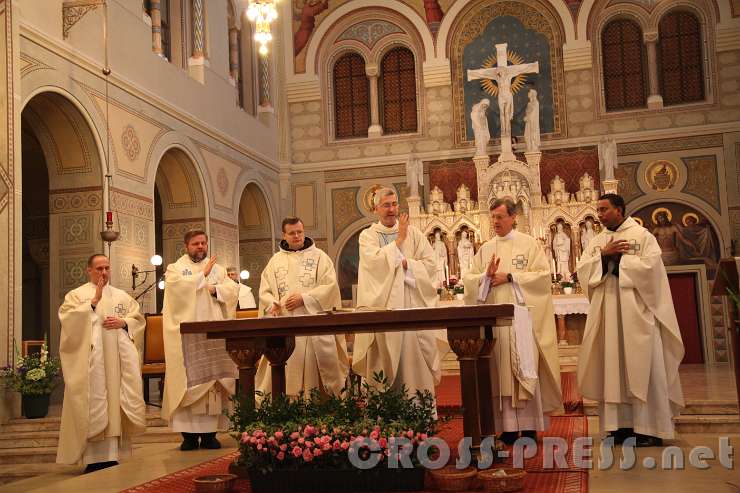 2015.11.21_12.01.19_01.jpg - Schluss-Segen