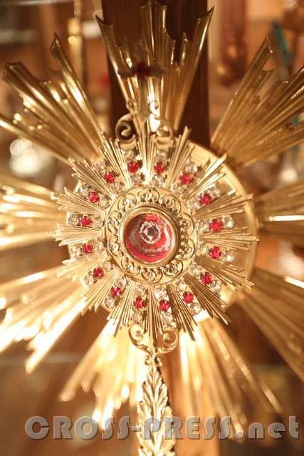 2016.09.10_17.04.06.JPG - Reliquie von Sr. Restiuta Kafka.