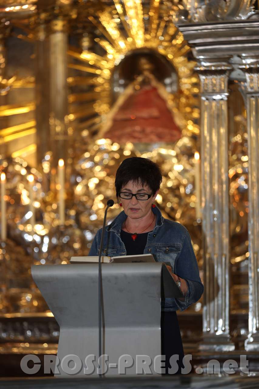 2017.06.24_10.26.18.jpg - 1. Lesung