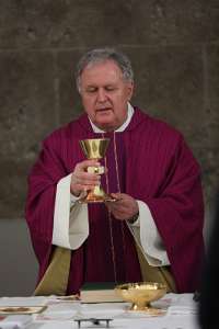 Eröffnung des Radio Maria Studios in Innsbruck Abt Raimund Schreier, Gabenbereitung