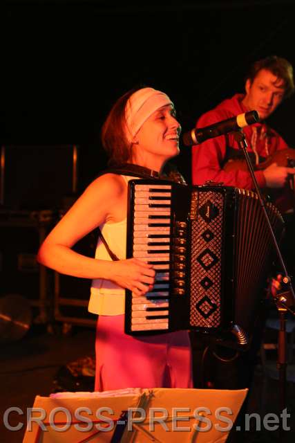 2014.09.05_21.34.00.jpg - "Das Großmütterchen Hatz"