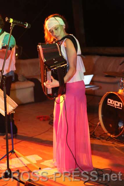 2014.09.05_22.00.21.jpg - "Das Großmütterchen Hatz"