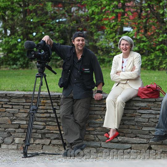 2010.04.30_18.22.22.jpg - Kurze Drehpause...