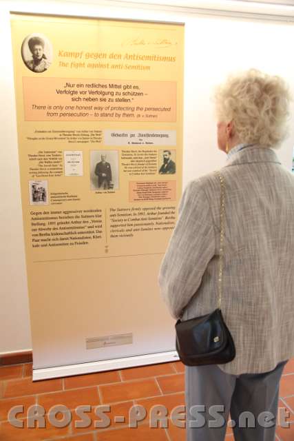 2014.09.28_17.36.25.jpg - Ausstellung über Bertha von Suttner