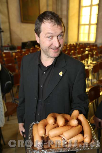 2016.04.01_10.36.46_21.JPG - Peter Brandstetter, Moststraßen-Manager und Knackwurst-Kellner