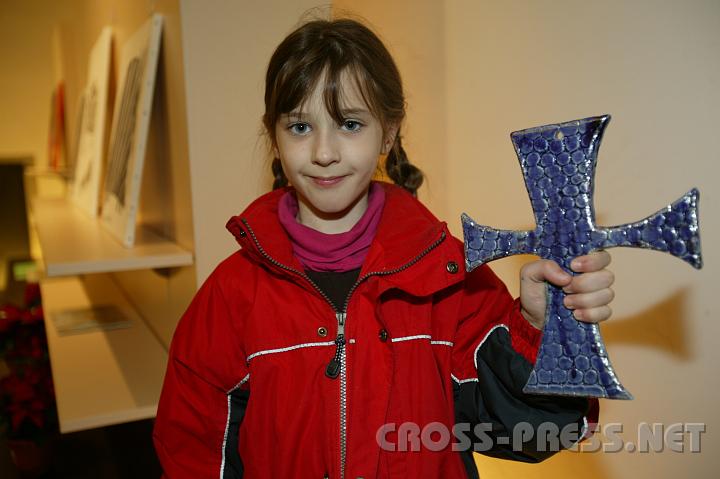 2007-12-16_19.16.56.JPG - Wo Herrgott eine T�re schlie�t, �ffnet Er ein Fenster:  behinderte Menschen sind k�nstlerisch oft sehr begabt.