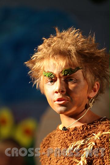 2010.06.26_19.28.26.jpg - Kilian Blauensteiner will als Gnom die Musik zum Schweigen bringen.