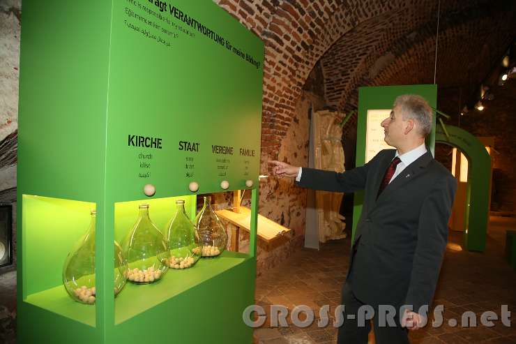 2017.04.07_17.02.01.jpg - Hier stellt sich die Frage: "Wer trägt Verantwortung für meine Bildung?"