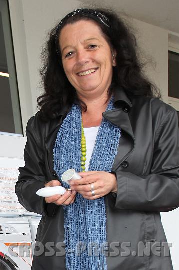 2009.05.15_13.17.52.jpg - F�r jede Fassung, auch die kleinsten, gibt es schon entsprechende Energiespar- bzw. LED-Lampen.