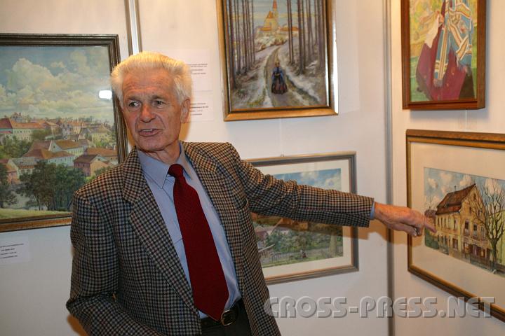 2008.09.27_22.09.34.JPG - Kulturgeschichtlich der beste Teil der ganzen Veranstaltung: die Ausstellung "Haag in alten Ansichten", organisiert von Franz Grubbauer.  Zu sehen sind die sehr sorgf�ltig ausgew�hlten wundersch�nen alten Bilder, meist Aquarelle, leider nur noch kommendes Wochenende (4.-5.10.2008 von 9-12h) im Pfarrhof.