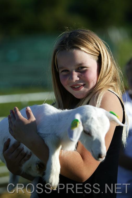 06.09.24_042 Klein-Linden Jung-Biob�uerin.