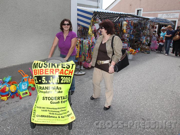 2009.06.21_12.05.02.jpg - Die mobile Werbefl�che ...