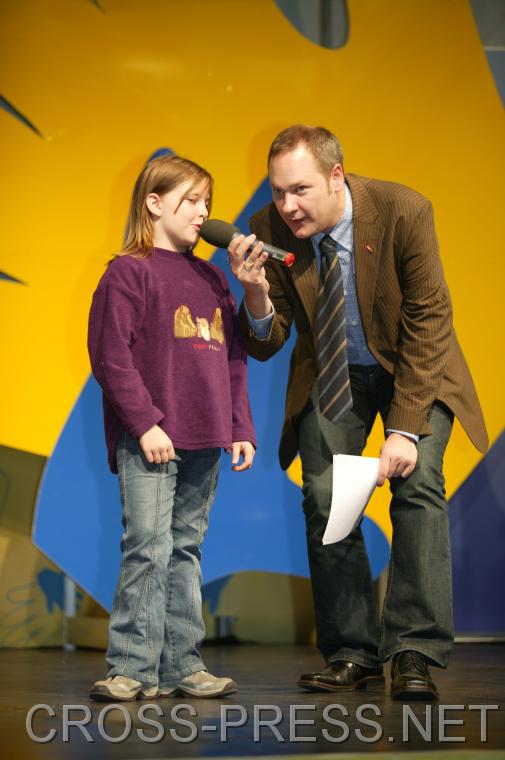 06.11.05_143 Karaoke Show von Playstation. Moderiert von Thomas Schwarzmann.