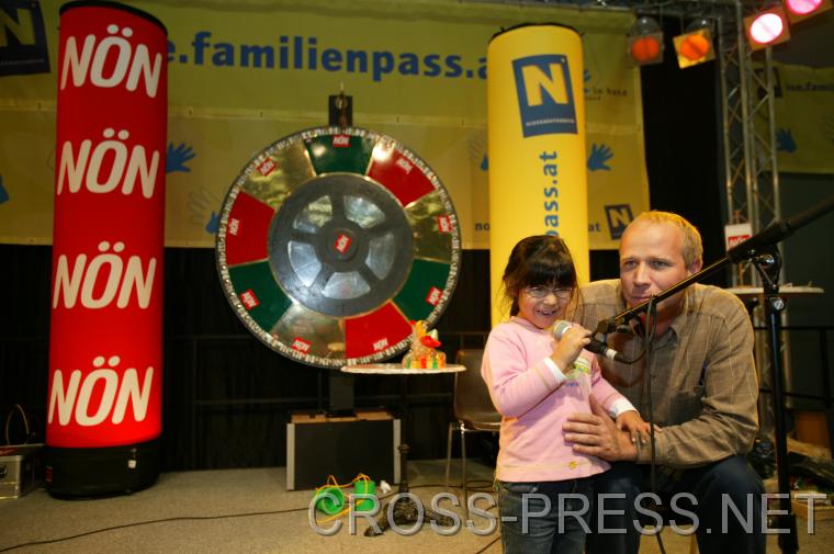 06.11.05_206 Spiele- und Gewinnshow.