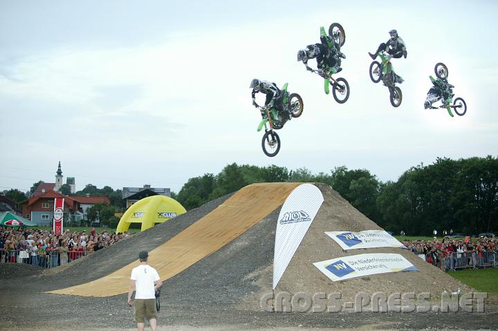 2007-05-26_20.31.22.jpg - Fabian Bauernsachs, De (Fotomontage)