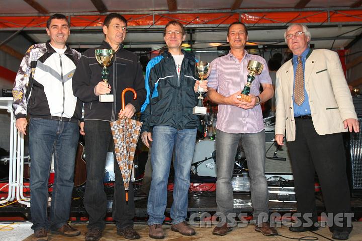 2010.06.19_20.01.50.jpg - MAK 50, 5000m)